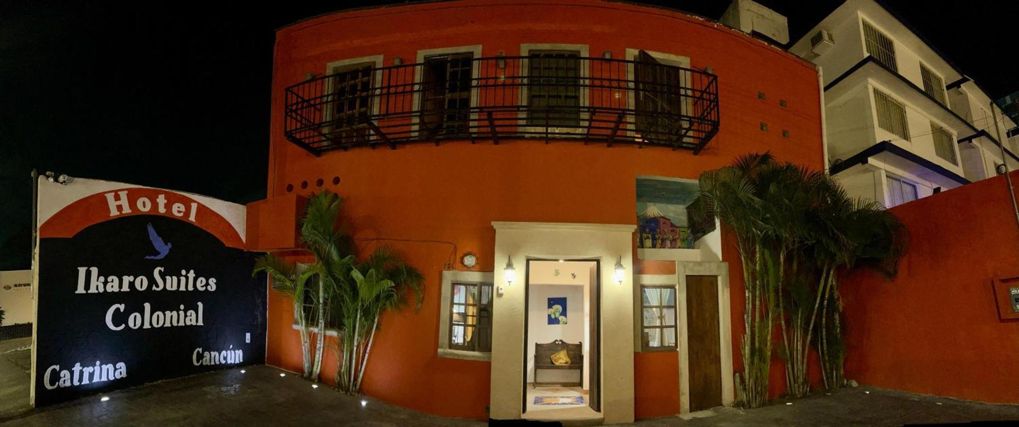 Ikaro Suites Colonial Cancún Exterior foto