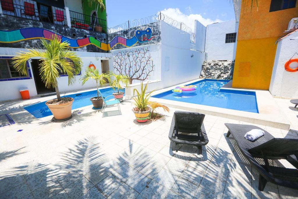 Ikaro Suites Colonial Cancún Exterior foto